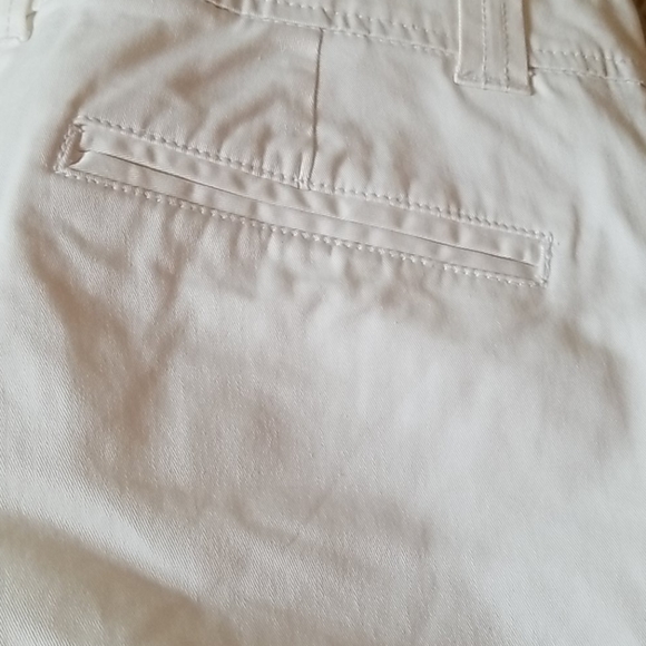 New York & Co Bermuda Shorts - Picture 5 of 5